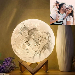 Custom 3D Printing Moon Lamp with Photo of Family - Tap Three Colors